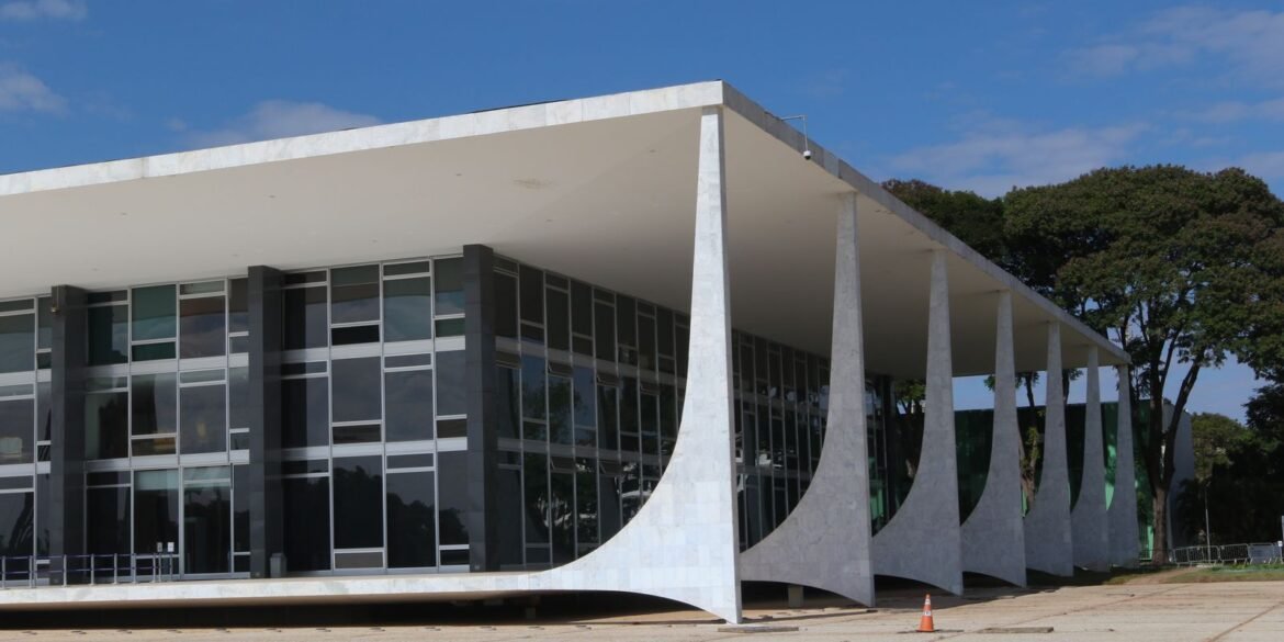 maioria-do-stf-mantem-decisao-que-levou-7-deputados-a-perderem-mandato