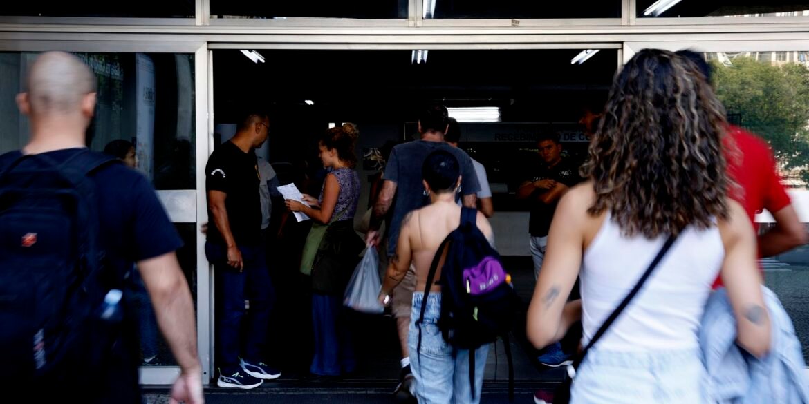 ministerio-publico-pede-suspensao-do-cnu-2025-por-falhas-nas-cotas