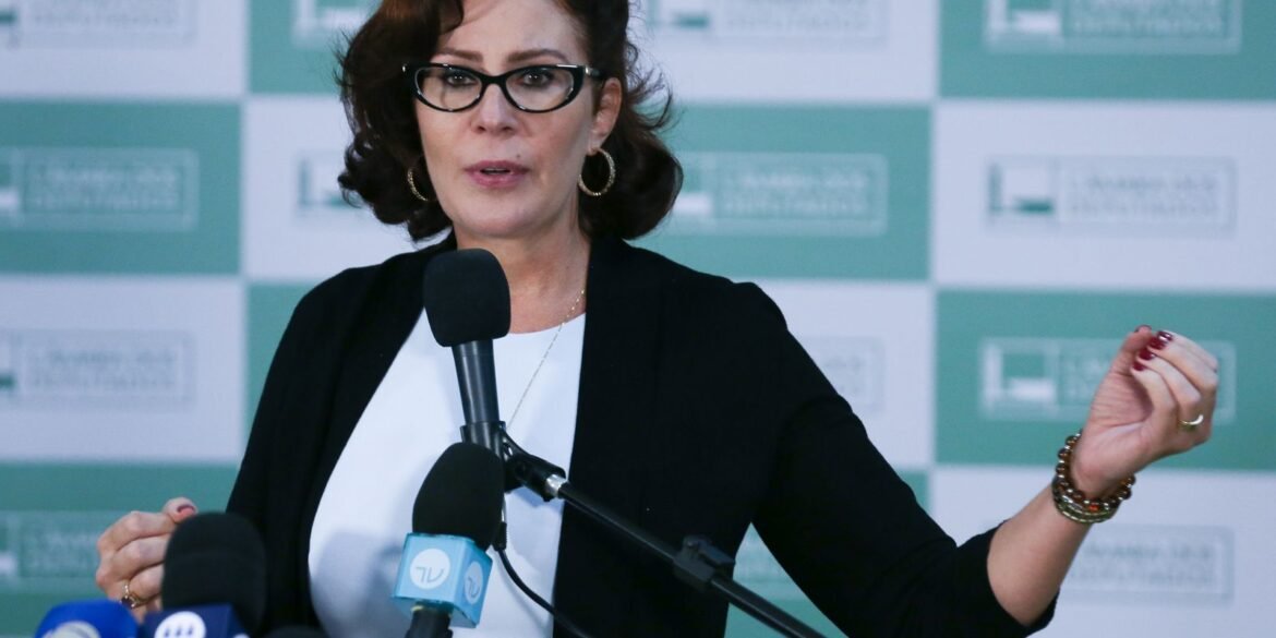 moraes-pede-que-agu-tome-providencias-para-extradicao-de-zambelli