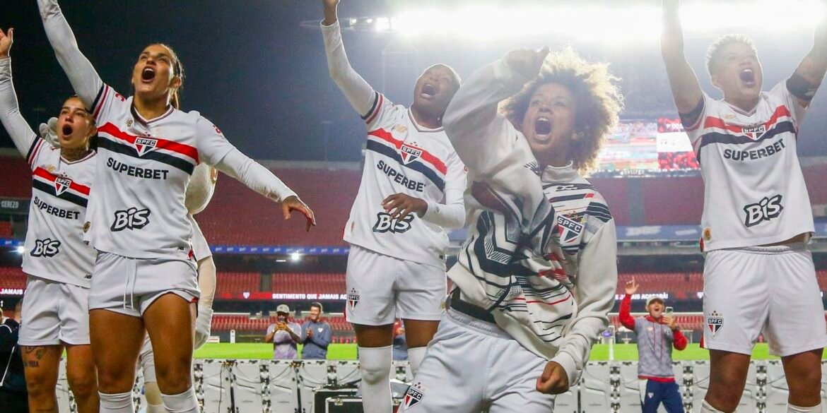 sao-paulo-bate-ferroviaria-e-avanca-a-semi-do-brasileirao-feminino