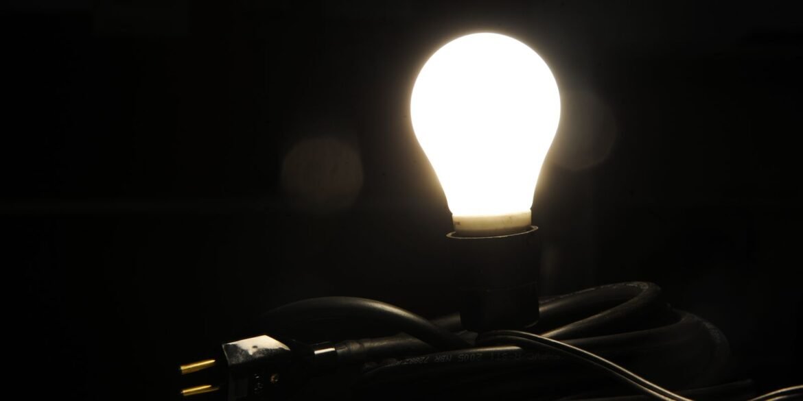 aneel-aponta-que-furto-de-energia-custou-de r$-10,3-bilhoes-em-2024