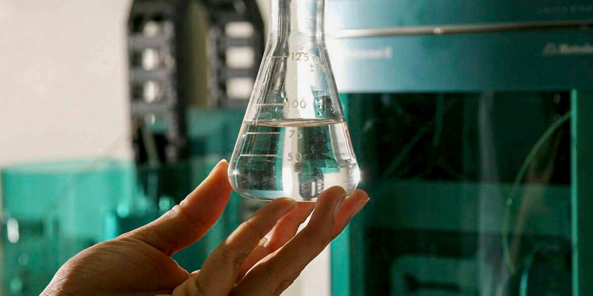 vigilancia-sanitaria-de-sp-emite-alerta-sobre-contaminacao-por-metanol