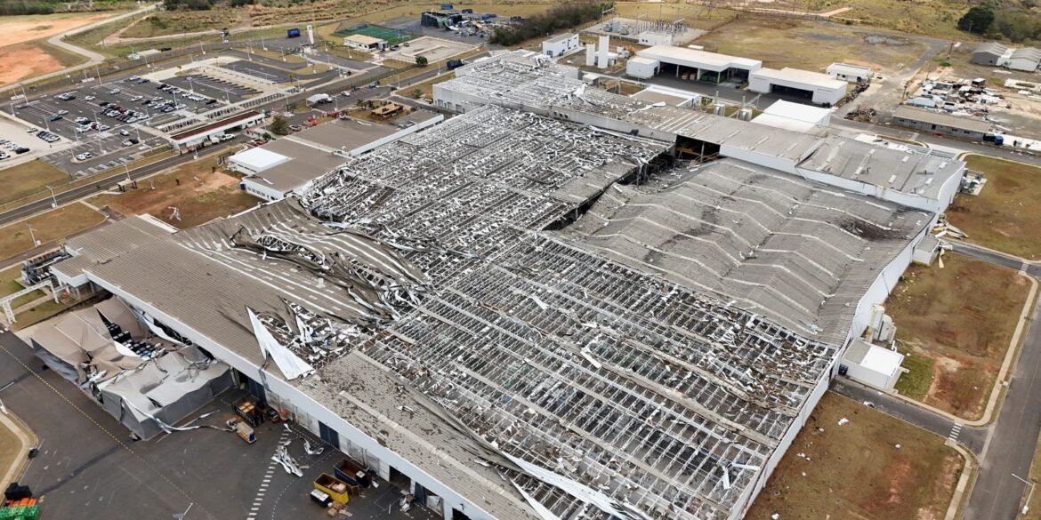 toyota-retoma-producao-de-veiculos-no-pais-apos-paralisacao-de-40-dias