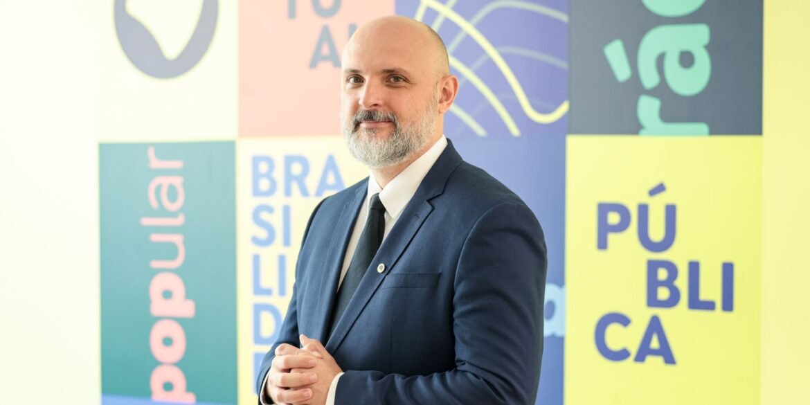 jornalista-david-butter-e-novo-diretor-geral-da-ebc