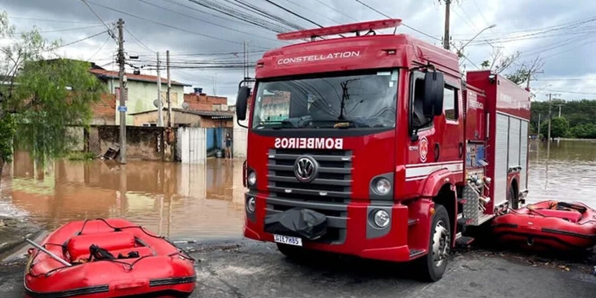 bombeiros-localizam-corpo-de-mulher-que-desapareceu-em-enchente-em-sp