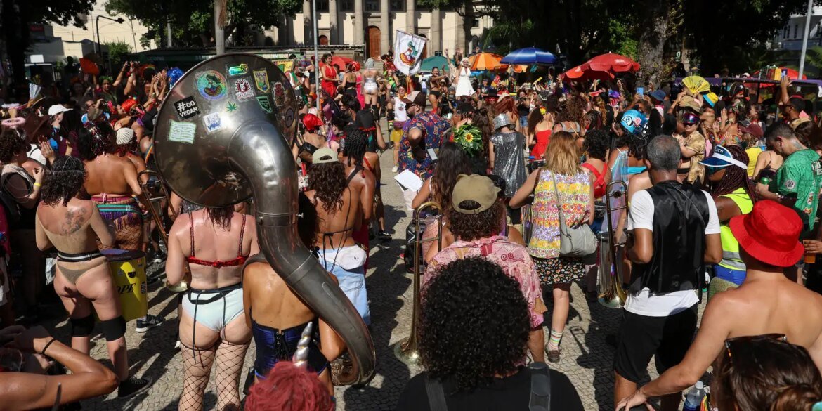 carnaval-2026:-pm-do-rio-prende-458-suspeitos-de-crimes