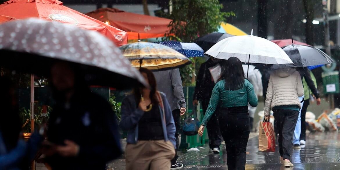 inmet:-domingo-de-eleicao-sera-chuvoso-em-boa-parte-do-pais;-confira